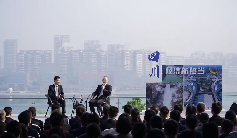 经济大省如何勇挑大梁?黄强省长在CCTV-2《对话》栏目上这样开场「相关图片」